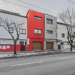 Rfp 2026 For 8 - Celý Dům V Klidné části Města, Parkování Zdarma Casa vacanze *