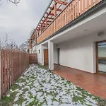 Casa vacanze Rfp 2026 For 8 - Celý Dům V Klidné části Města, Parkování Zdarma Hradec Králové